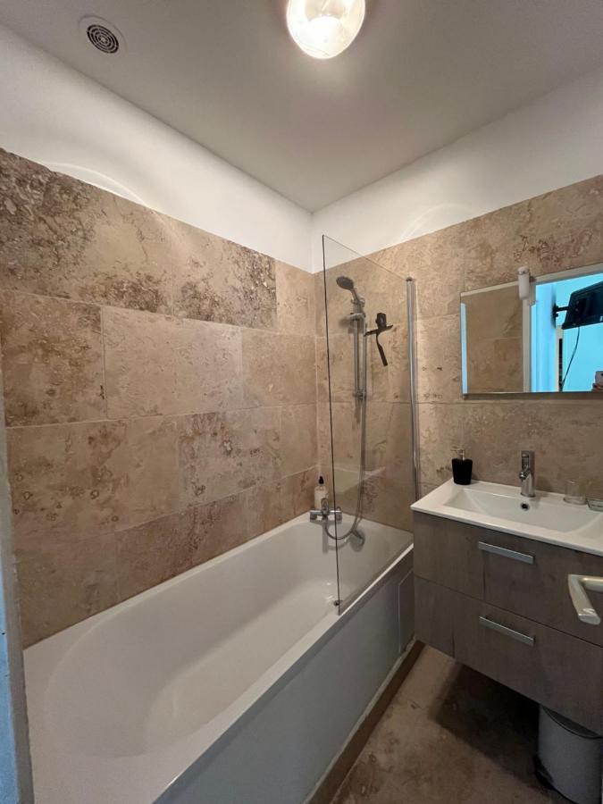 Apartament Le Cocon De La Roquette Arles Zewnętrze zdjęcie